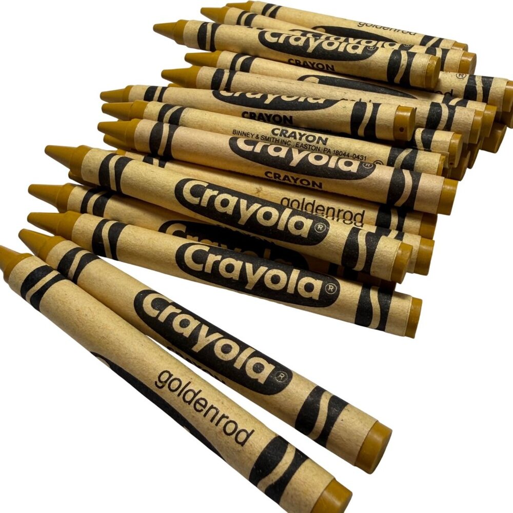 Vintage Hard to Find Crayola Goldenrod Crayons 24 Count Box Pre-Owned